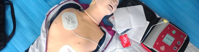 Defibrylatory w podrzeszowskich miejscowościach